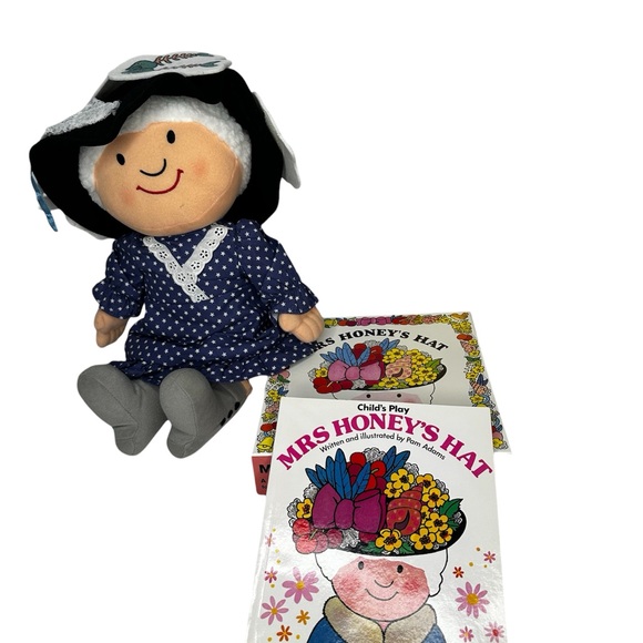 Child's Play Other - Vintage New without Bag Mrs Honey's Hat Polka Dot Doll with Book and Game Set